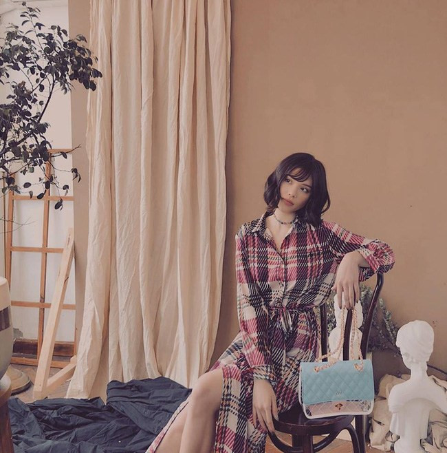 Cận cảnh những món hàng hiệu khủng của hot girl Hà thành Linh Rin ảnh 5