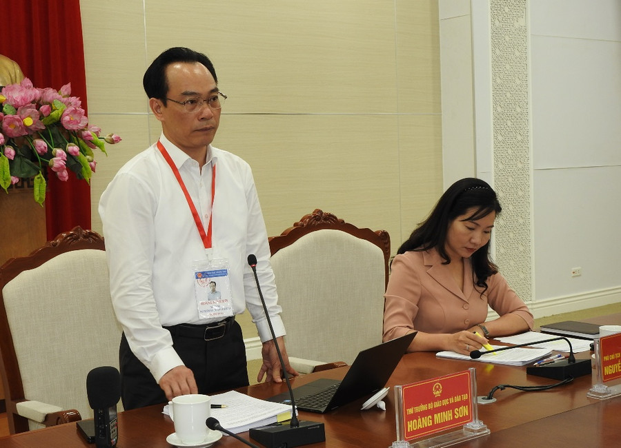 Thứ trưởng Hoàng Minh Sơn.