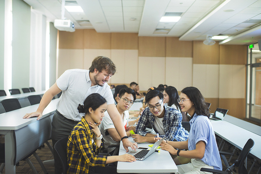 Trải nghiệm một ngày ở đại học tinh hoa VinUni - Ảnh 9. Trải nghiệm một ngày ở đại học tinh hoa VinUni - Ảnh 9.