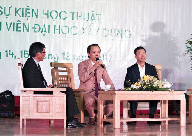 ” Tương lai bạn là ai“