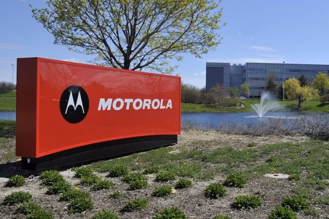 10 sự thật thú vị về tượng đài một thời Motorola
