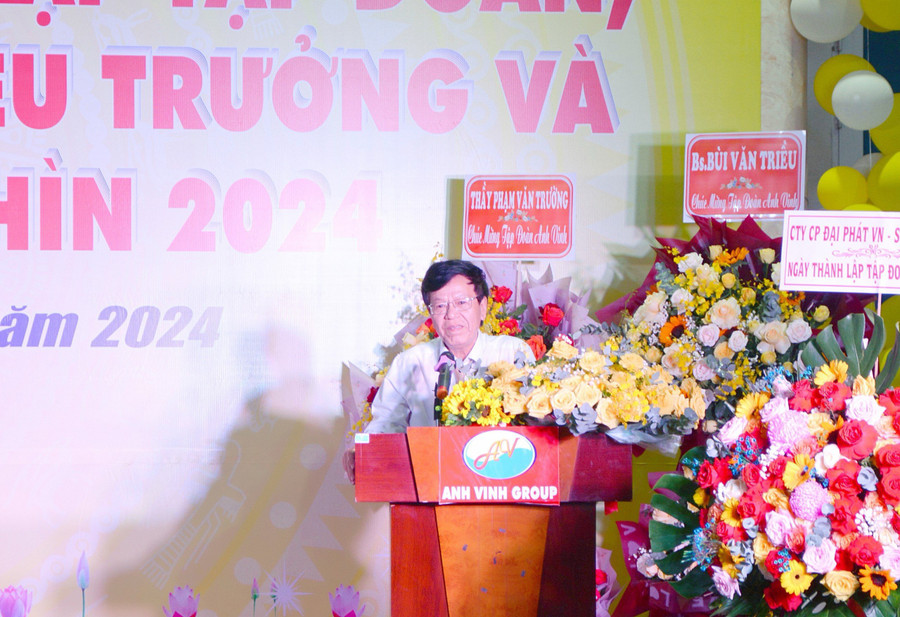 ThS. Lê Minh Thanh phát biểu. ThS. Lê Minh Thanh phát biểu.