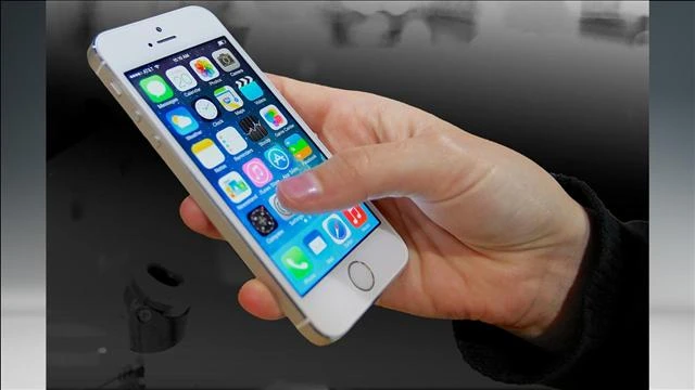 Tính năng điện thoại mà iPhone bó tay