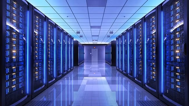 Facebook làm thế nào để có thể xử lí hàng triệu máy chủ mỗi ngày?