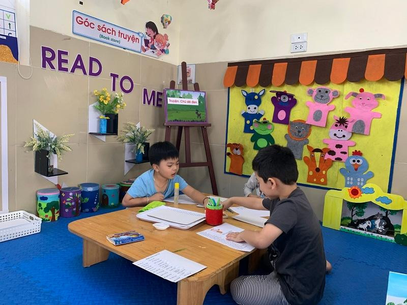 Phụ huynh, nhà trường cần chuẩn bị tâm lý cũng như chia sẻ với trẻ về các kỹ năng cần có khi lên lớp 1. Phụ huynh, nhà trường cần chuẩn bị tâm lý cũng như chia sẻ với trẻ về các kỹ năng cần có khi lên lớp 1.