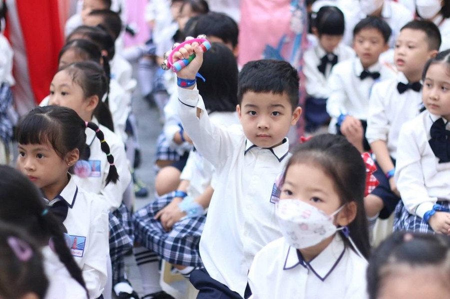 Những cô cậu học trò lớp 1 Trường Nguyễn Siêu. Những cô cậu học trò lớp 1 Trường Nguyễn Siêu.