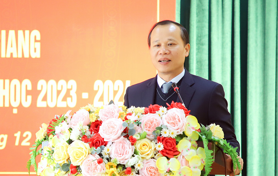 Ông Mai Sơn - Phó Chủ tịch Thường trực UBND tỉnh Bắc Giang phát biểu tại buổi lễ.