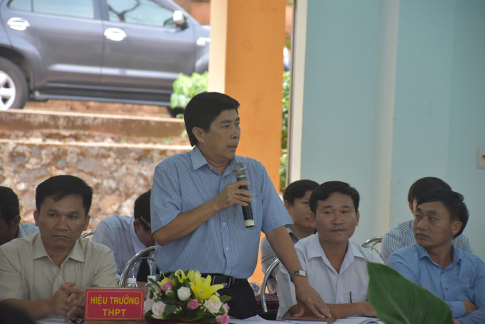 Ông Nguyễn Xuân - Hiệu trưởng Trường THPT Quang Trung đề nghị Bộ GD&ĐT có công văn đẩy mạnh công tác truyền thông các chủ trương chính sách trong ngành GD nói chung và kỳ thi THPT quốc gia nói riêng. Ảnh: CC Ông Nguyễn Xuân - Hiệu trưởng Trường THPT Quang Trung đề nghị Bộ GD&ĐT có công văn đẩy mạnh công tác truyền thông các chủ trương chính sách trong ngành GD nói chung và kỳ thi THPT quốc gia nói riêng. Ảnh: CC