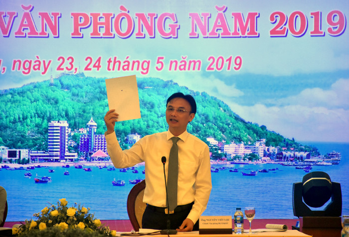 TS Nguyễn Viết Lộc – Chánh Văn phòng Bộ GD&ĐT phát biểu tại Hội nghị