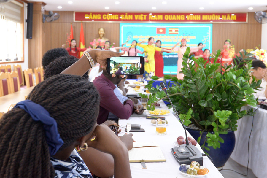 Lưu lại những hình ảnh với trường THCS Thành Công.