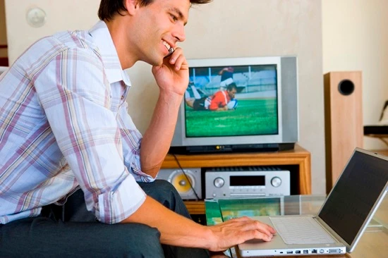 Check mail liên tục khiến bạn ngày càng "kém thông minh“?