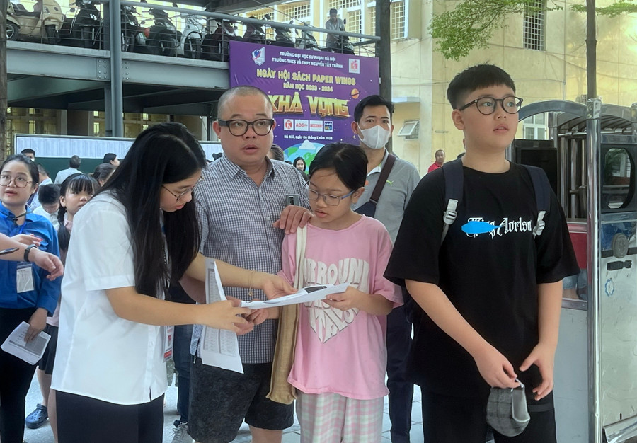 Hơn 5500 sĩ tử cạnh tranh 270 suất vào lớp 6 Trường THCS&amp;THPT Nguyễn Tất Thành.