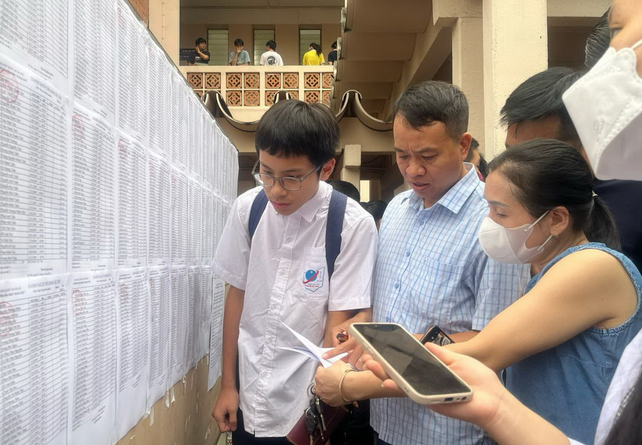 Trường chuyên đầu tiên tại Hà Nội tổ chức thi tuyển sinh lớp 10 