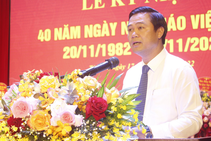 Ông Lê Xuân Lợi - Bí thư Thành ủy Từ Sơn phát biểu tại lễ kỷ niệm. Ông Lê Xuân Lợi - Bí thư Thành ủy Từ Sơn phát biểu tại lễ kỷ niệm.