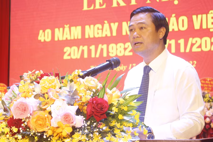 Ông Lê Xuân Lợi - Bí thư Thành ủy Từ Sơn phát biểu tại lễ kỷ niệm.