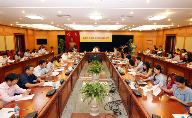 Quang cảnh buổi họp báo