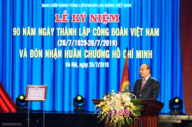 Thủ tướng Nguyễn Xuân Phúc phát biểu tại buổi lễ. - Ảnh: VGP/Quang Hiếu