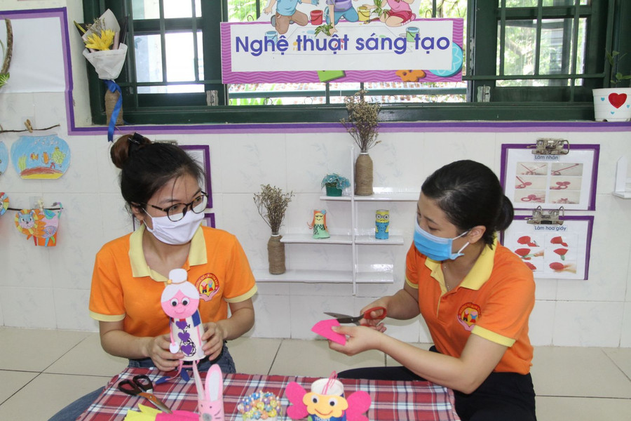 Các cô chuẩn bị điều kiện tốt nhất để đón học sinh trở lại trường