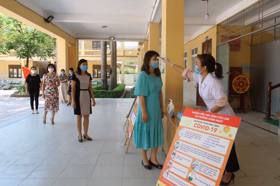 Công tác đo thân nhiệt được duy trì thường xuyên