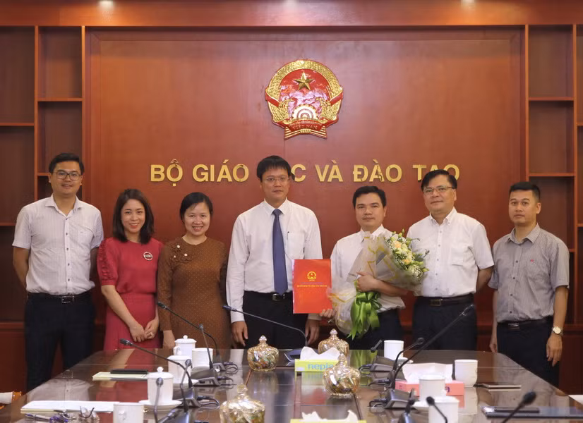 Bổ nhiệm Phó Chánh văn phòng Hội đồng Giáo sư Nhà nước