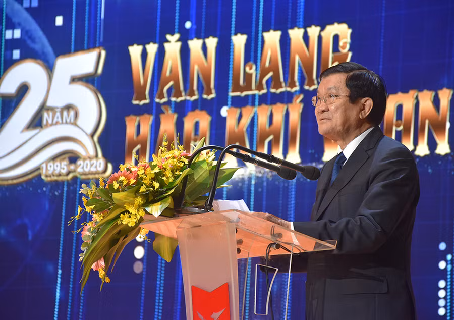 Phát biểu tại sự kiện, nguyên Chủ tịch nước Trương Tấn Sang đánh giá cao những đóng góp của ngành giáo dục vào sự phát triển của đất nước trong thời gian qua. Đồng thời, biểu dương những nỗ lực của Trường ĐH Văn Lang trong việc đóng góp vào sự phát triển của GDĐH nước nhà.