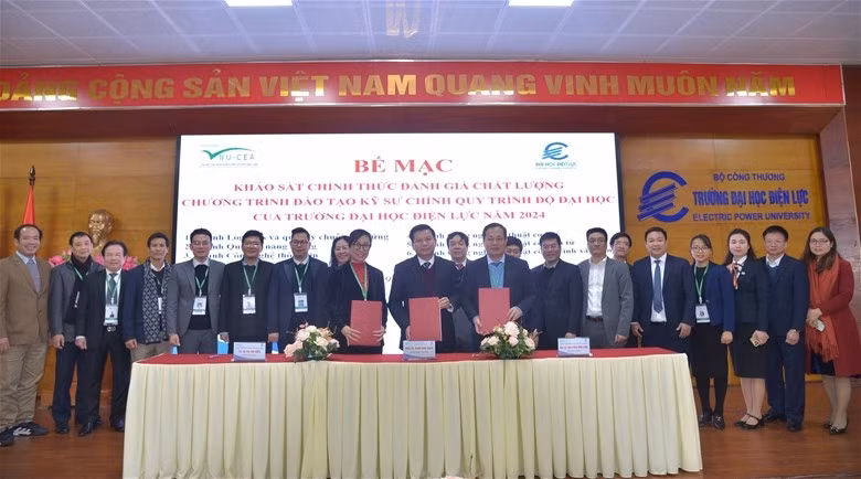 Các đơn vị ký Biên bản ghi nhớ hoàn thành đợt khảo sát chính thức.