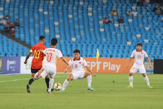 Thủ môn phải đá tiền đạo, U23 Việt Nam vẫn vào chung kết gặp Thái Lan hình ảnh 1 Thu mon phai da tien dao, U23 Viet Nam van vao chung ket gap Thai Lan hinh anh 1