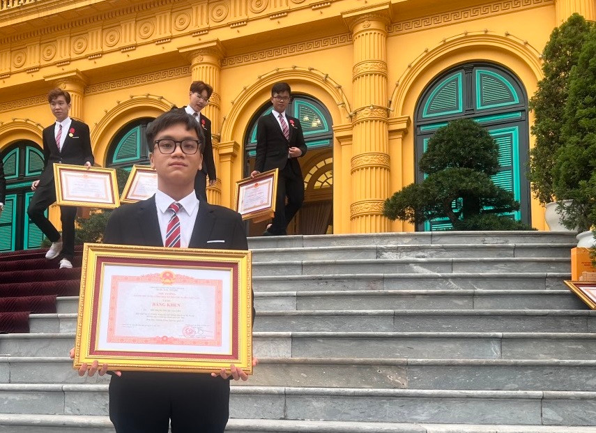 Các chàng trai đội tuyển Olympic Sinh học quốc tế chia sẻ kế hoạch năm 2023 ảnh 3 Các chàng trai đội tuyển Olympic Sinh học quốc tế chia sẻ kế hoạch năm 2023 ảnh 3