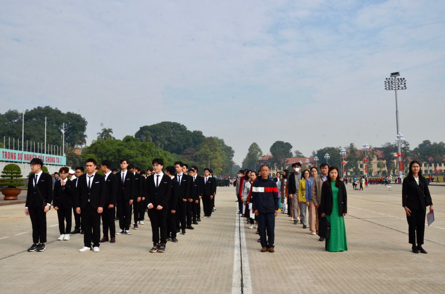 Bên cạnh đó, Hội thi nghiên cứu khoa học quốc tế ISEF 2022, Việt Nam có 7 dự án tham dự trong đó có 2 dự án đạt giải đặc biệt.