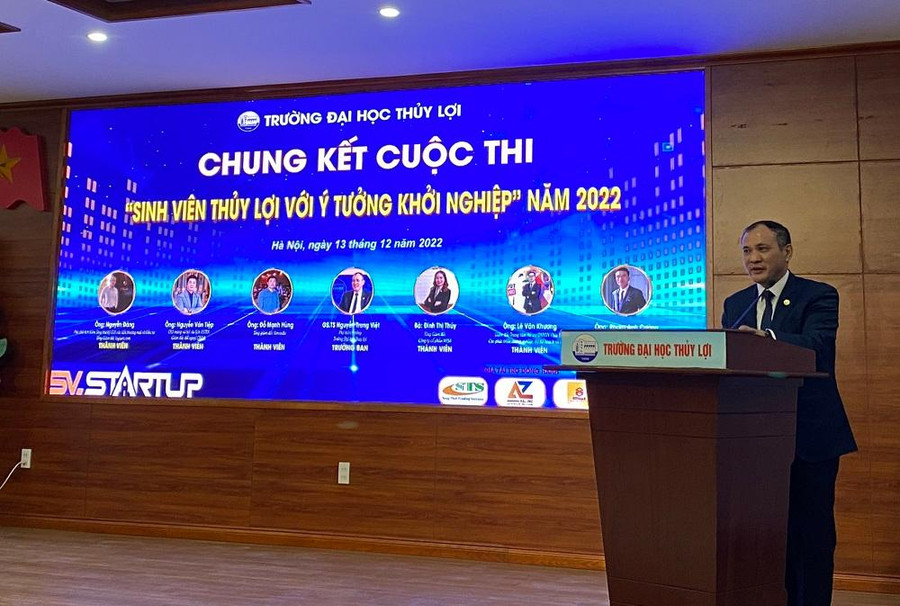 GS. TS Nguyễn Trung Việt – Phó Hiệu trưởng Trường ĐH Thủy lợi.