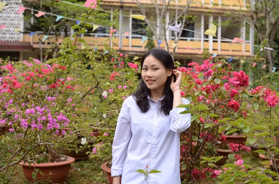 Lý Thị Thảo Vân – sinh viên năm nhất Trường ĐH Luật Hà Nội. Ảnh NV.