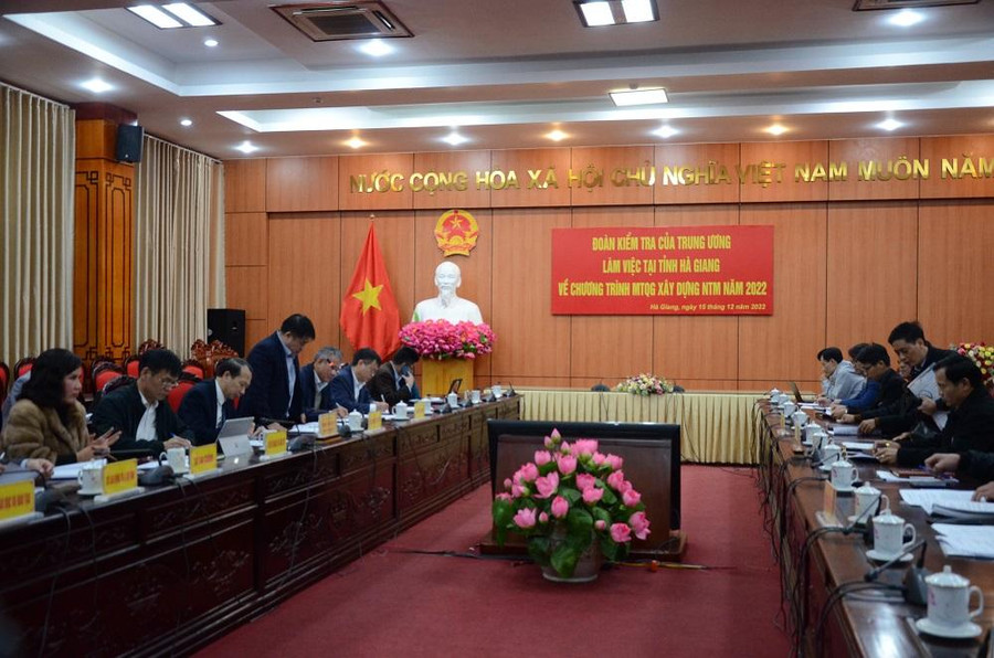 Quang cảnh buổi làm việc. Ảnh Ngô Chuyên. Quang cảnh buổi làm việc. Ảnh Ngô Chuyên.