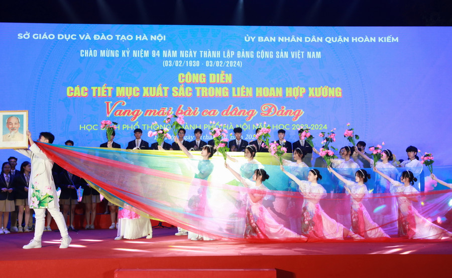 Đây là hoạt động văn hóa, nghệ thuật có ý nghĩa thiết thực góp phần nâng cao đời sống văn hóa tinh thần trong học sinh, Đây là hoạt động văn hóa, nghệ thuật có ý nghĩa thiết thực góp phần nâng cao đời sống văn hóa tinh thần trong học sinh,