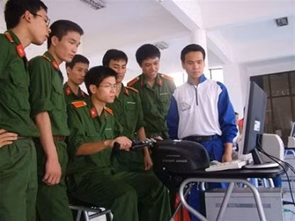 Ngày 15/4: Hạn cuối đăng ký sơ tuyển vào khối trường Quân đội