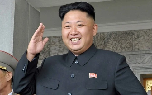 Nhà lãnh đạo Triều Tiên Kim Jong-un có kiểu tóc thu hút sự chú ý của truyền thông phương Tây 