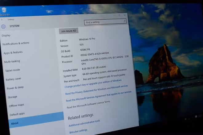 Laptop 14 inch đa năng nhẹ nhất thế giới