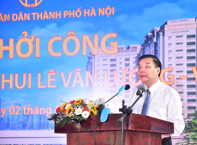 Chủ tịch UBND TP Hà Nội - Chu Ngọc Anh phát biểu.