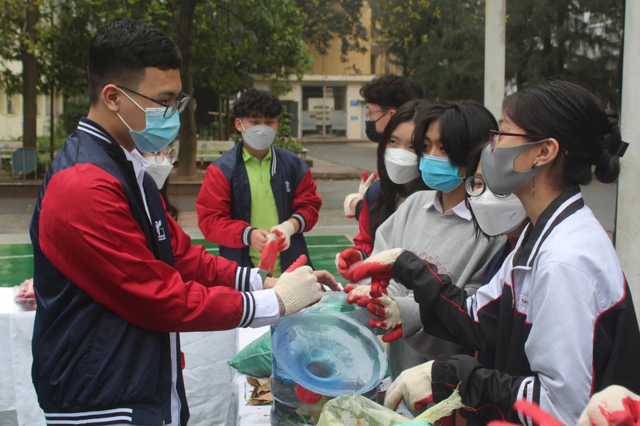 Hoạt động trải nghiệm giúp học thêm yêu và bảo vệ môi trường.