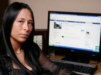 12 trường hợp bị đuổi việc vì Facebook