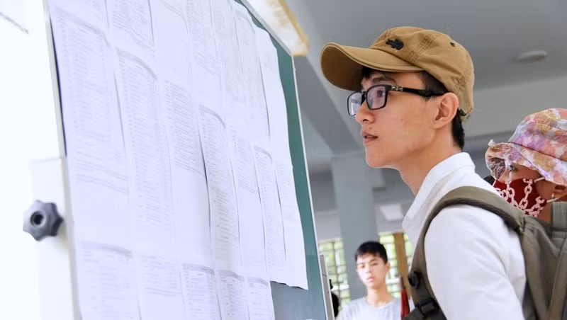 Điểm chuẩn vào Đại học Y Hà Nội, Học viện Quân Y đều giảm mạnh