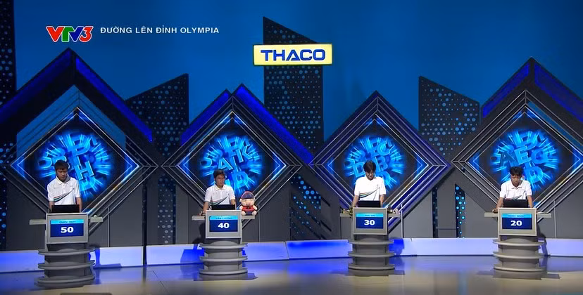 Các thí sinh trong phần thi Khởi động.