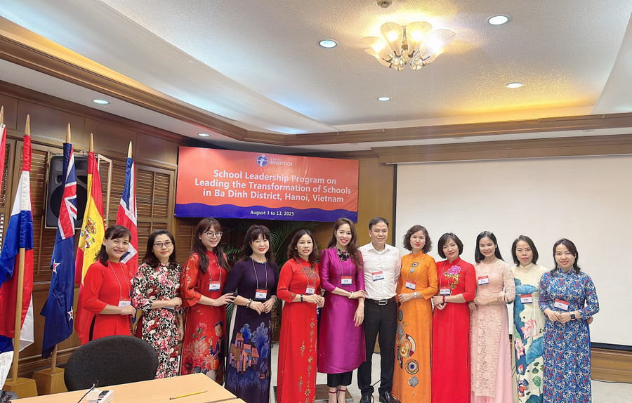 Giáo viên, cán bộ quản lý quận Ba Đình tham gia lớp tập huấn. Giáo viên, cán bộ quản lý quận Ba Đình tham gia lớp tập huấn.