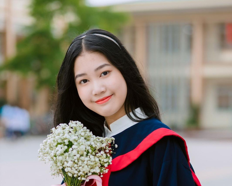 Nguyễn Phương Anh- học sinh lớp 9A Trường THCS Lĩnh Nam