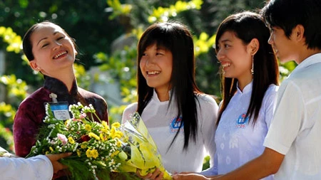 Cảm ơn những người thầy dẫn dắt học sinh trên con đường học để làm người