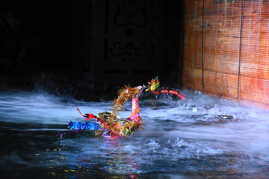 Tiết mục Múa tứ linh của nhóm Đoàn Thị Trà Giang Tiết mục Múa tứ linh của nhóm Đoàn Thị Trà Giang