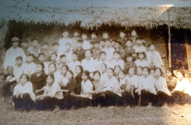 Hình ảnh lớp học trước đây của nhà trường. Hình ảnh lớp học trước đây của nhà trường.