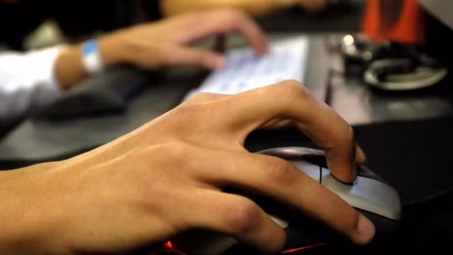 Nguy cơ tin tặc lợi dụng trí tuệ nhân tạo để khủng bố