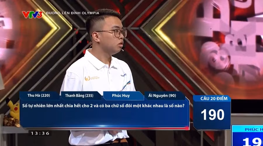 Phúc Huy là người giải được từ khóa Vượt chướng ngại vật và bứt phá trong phần thi Về đích.