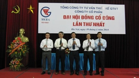 Tổng Công ty tư vấn thiết kế giao thông vận tải thực hiện cổ phần hóa từ năm 2014, thoái hết vốn nhà nước năm 2016, nhưng đến nay vẫn chưa đưa đưa cổ phiếu lên sàn chứng khoán như quy định. Ảnh TL 