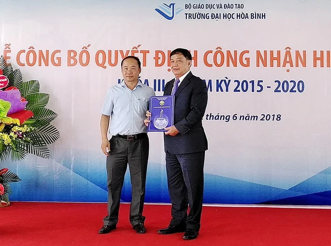 Đại học Hòa Bình (Hà Nội) có hiệu trưởng mới